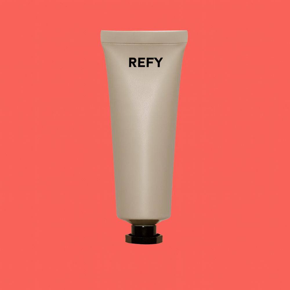 Illuminating Gloss Highlighter – Refy (Imported)