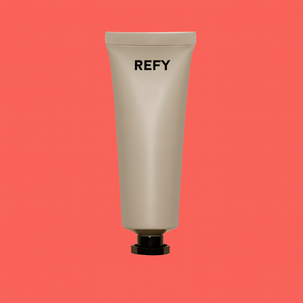 Illuminating Gloss Highlighter – Refy (Imported)